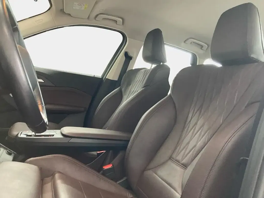BMW iX1 - foto 8