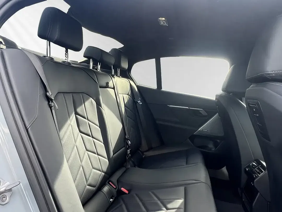 BMW i5 eDrive M - foto 8