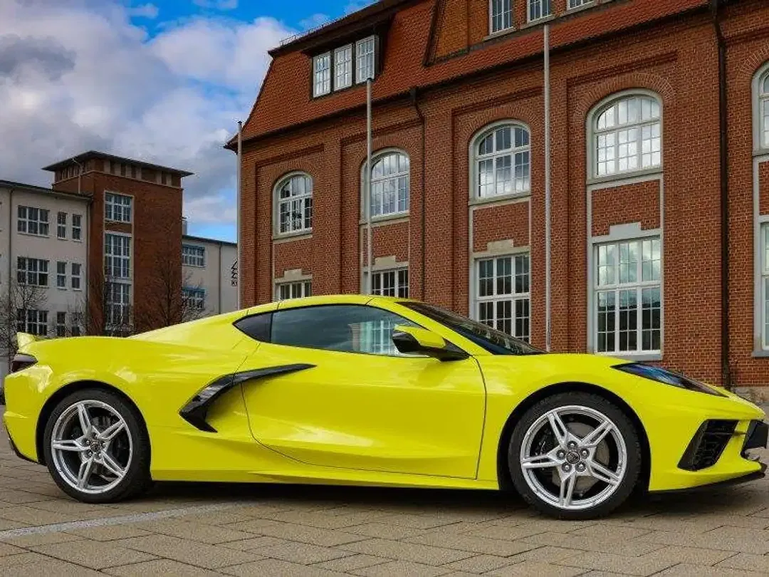 Corvette C8 Z51 2LT - Thumbnail 10