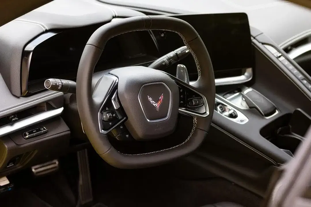 Corvette C8 Z51 2LT - Thumbnail 5