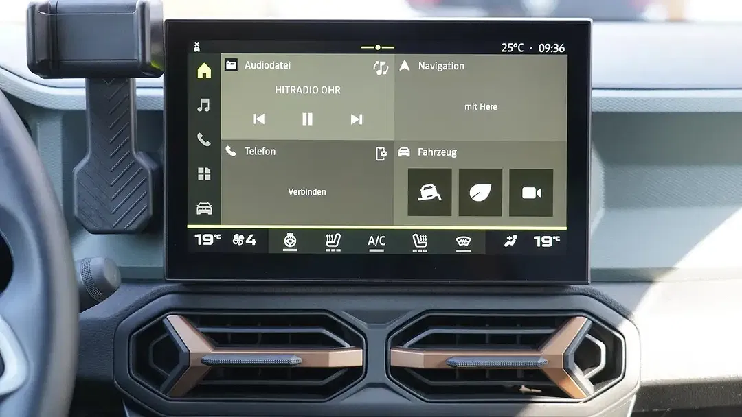 Dacia Bigster TCe 4x4 EV Extreme - Thumbnail 11