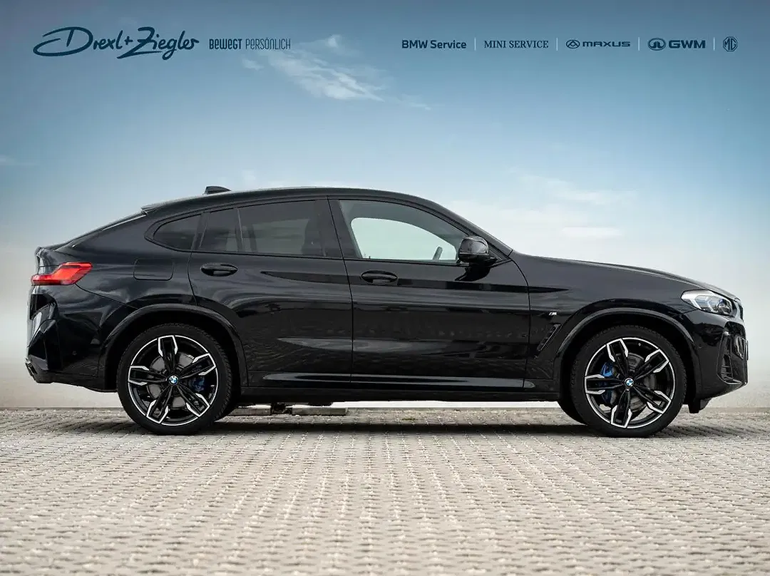 BMW X4 M - Thumbnail 2