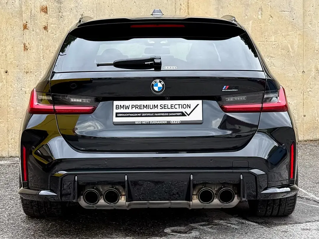 BMW M3 M xDrive Competition - Thumbnail 5