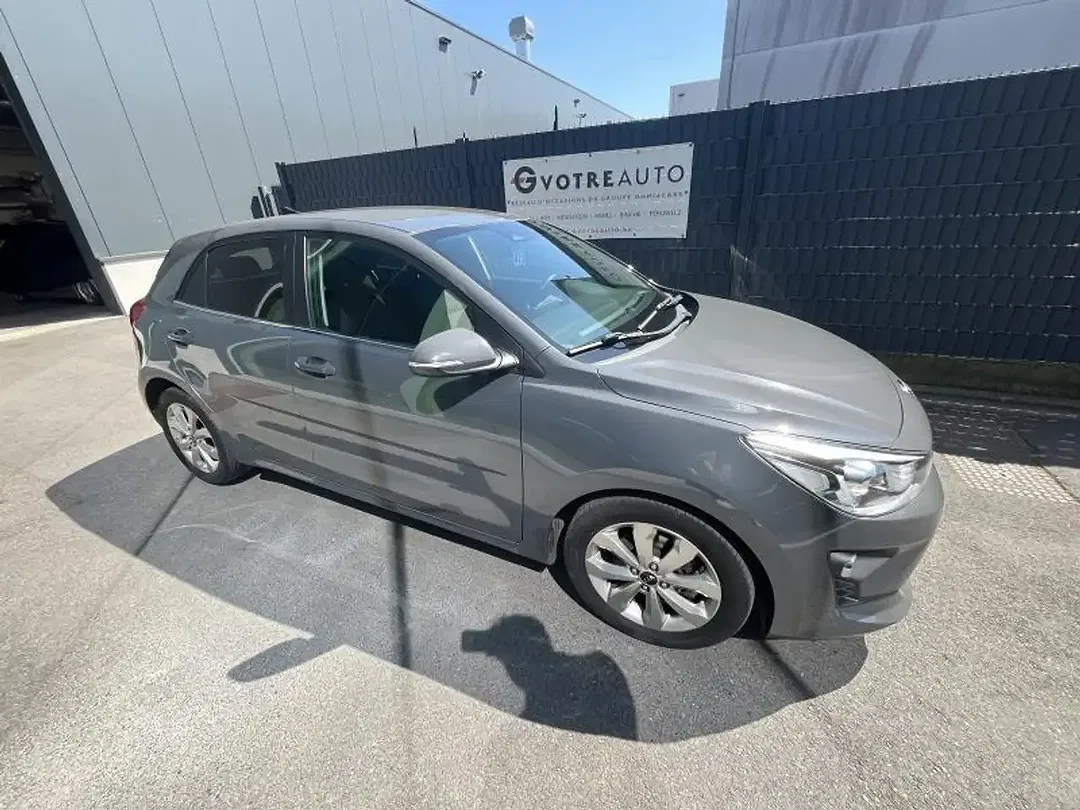 Kia Rio T-GDI - foto 2