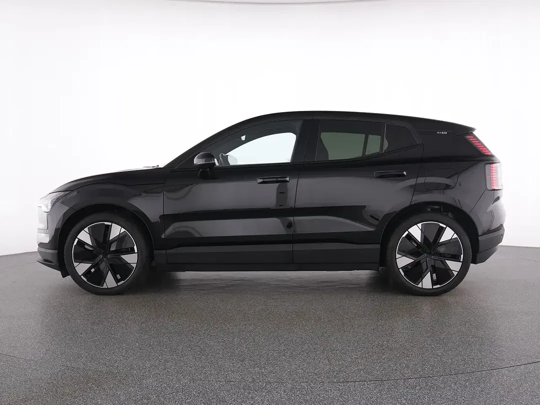 Volvo EX30 eAWD Plus - Thumbnail 11