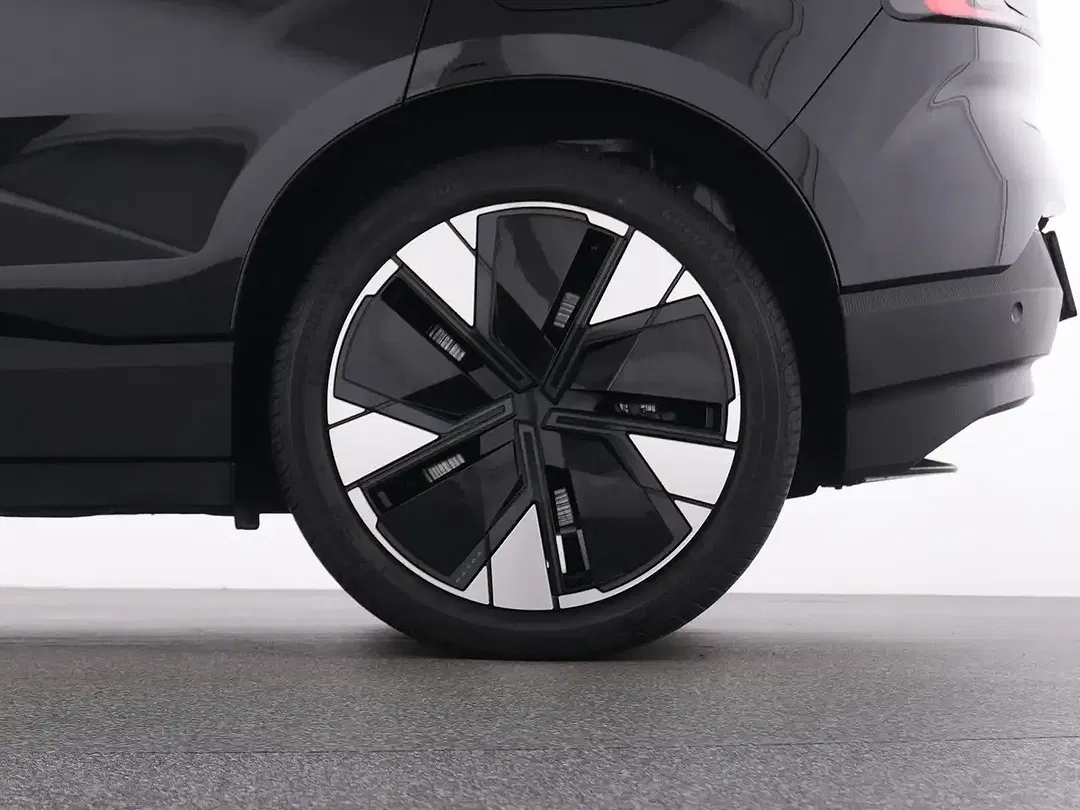 Volvo EX30 eAWD Plus - Thumbnail 21