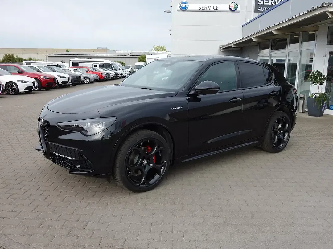 Alfa Romeo Stelvio Q4 Veloce - foto 1