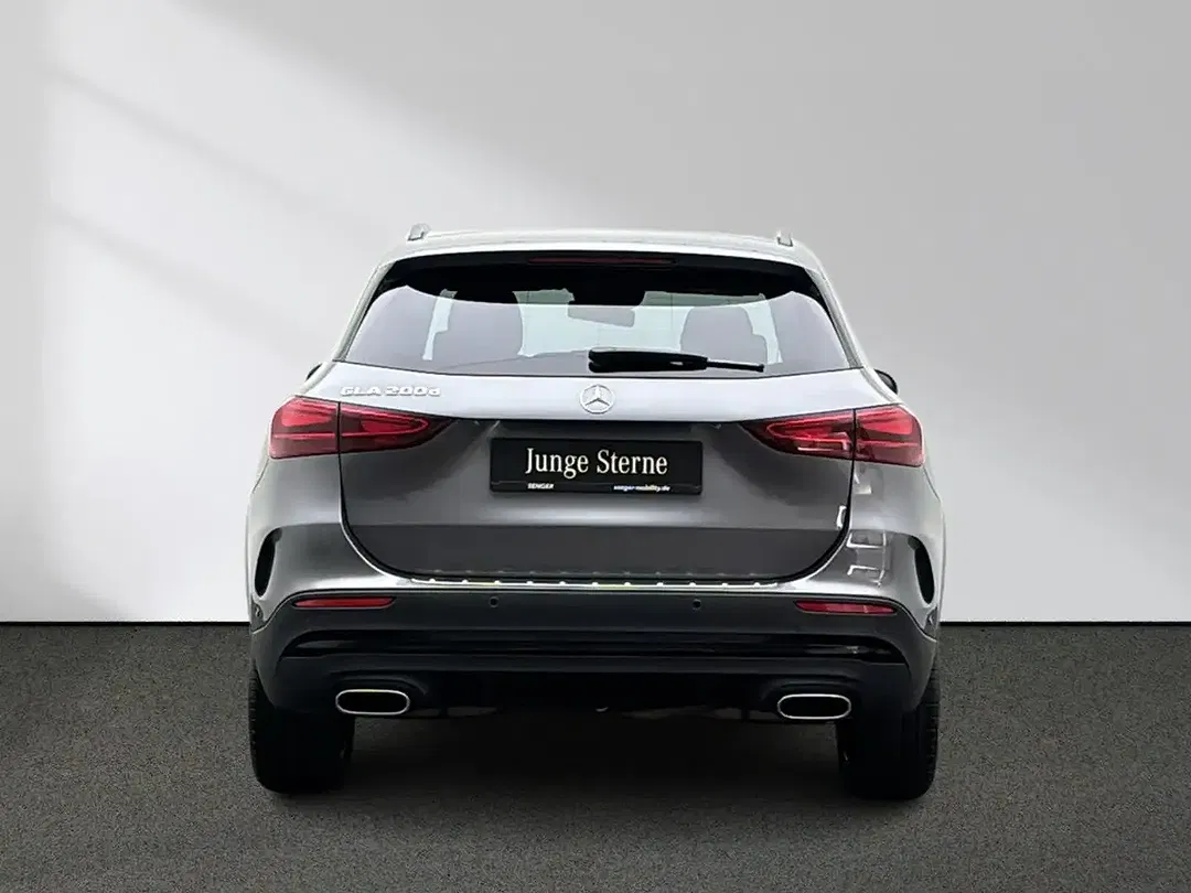 Mercedes-Benz GLA 200 AMG Night - Thumbnail 5