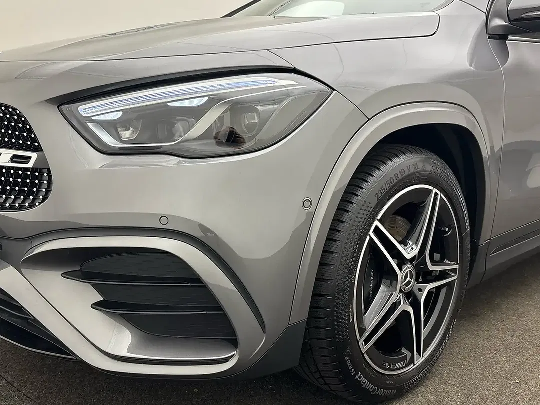 Mercedes-Benz GLA 200 AMG Night - Thumbnail 6
