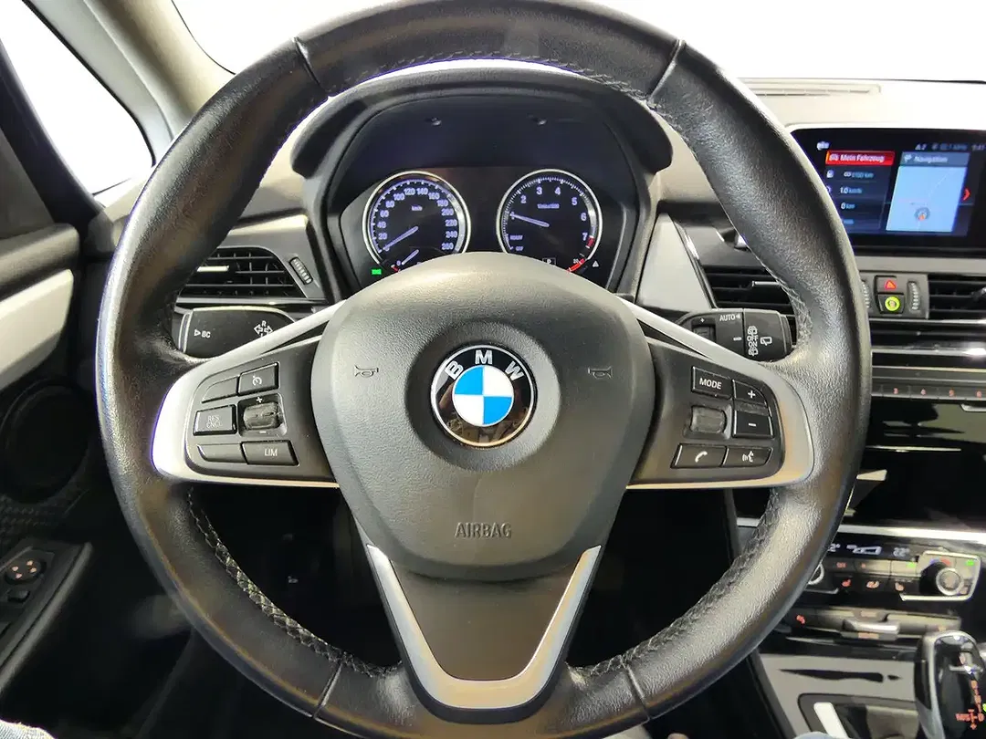 BMW 218 AUT - Thumbnail 12