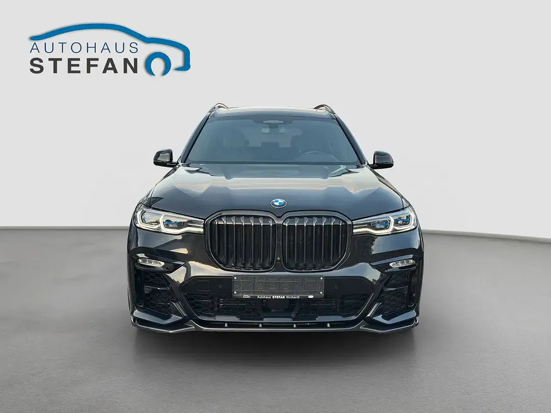 BMW X7 xDrive Alpina M Sport - Thumbnail 3