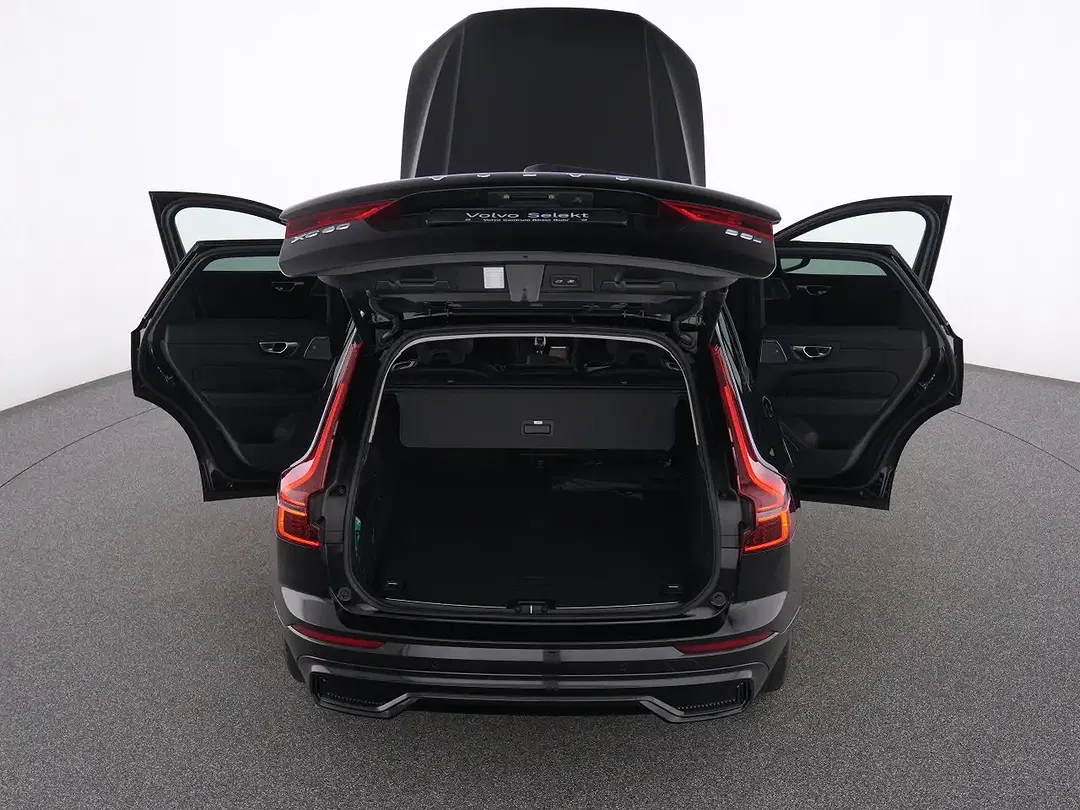 Volvo XC60 B5 AWD Ultra Dark - Thumbnail 13