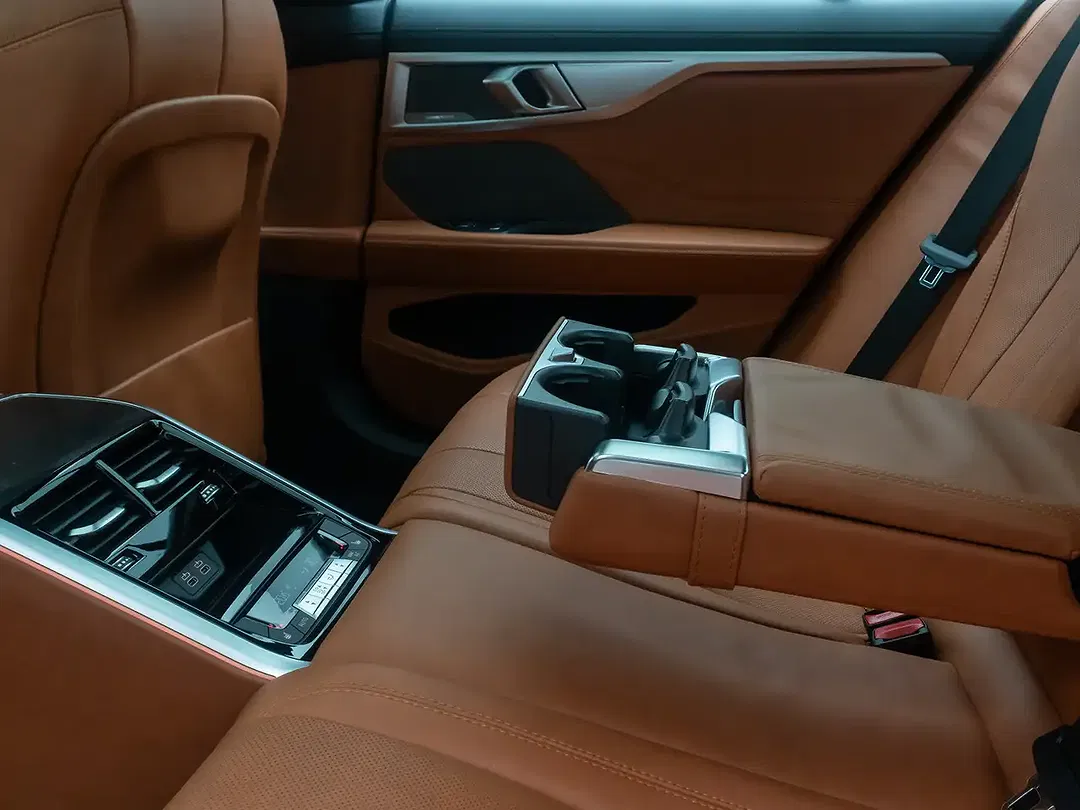 Alpina B8 4.4 Bi-Turbo - Thumbnail 29