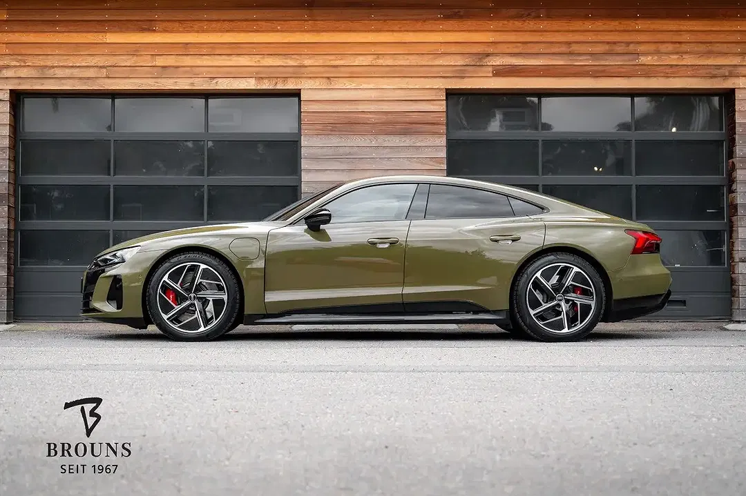 Audi e-tron GT quattro RS - foto 2