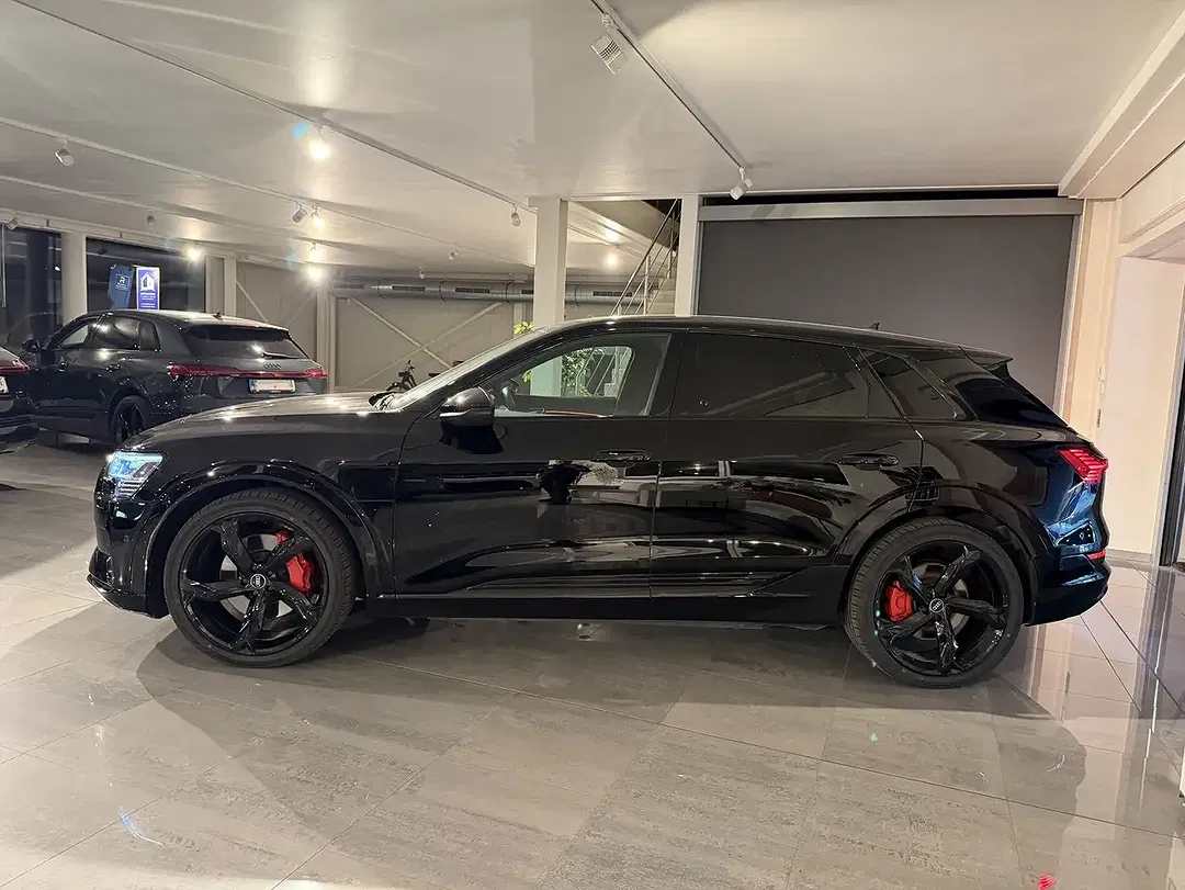 Audi Q8 e-tron quattro exclusive S line - Thumbnail 11