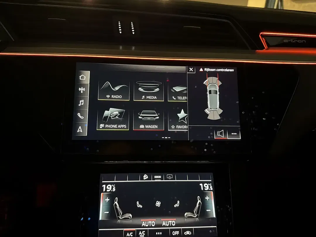 Audi Q8 e-tron quattro exclusive S line - Thumbnail 14
