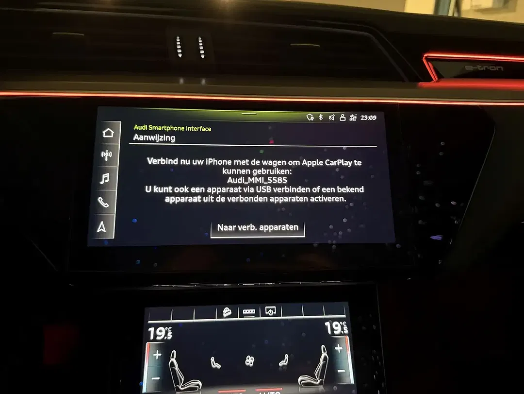 Audi Q8 e-tron quattro exclusive S line - Thumbnail 3