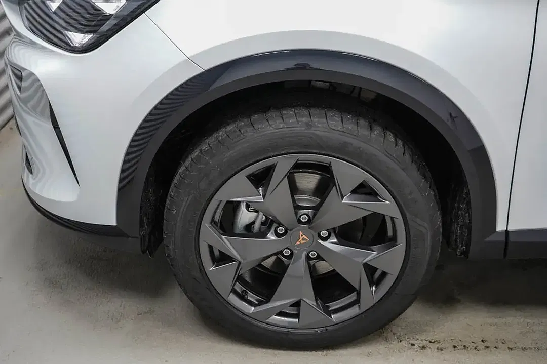 CUPRA Formentor 1.5 eTSI DSG - Thumbnail 4