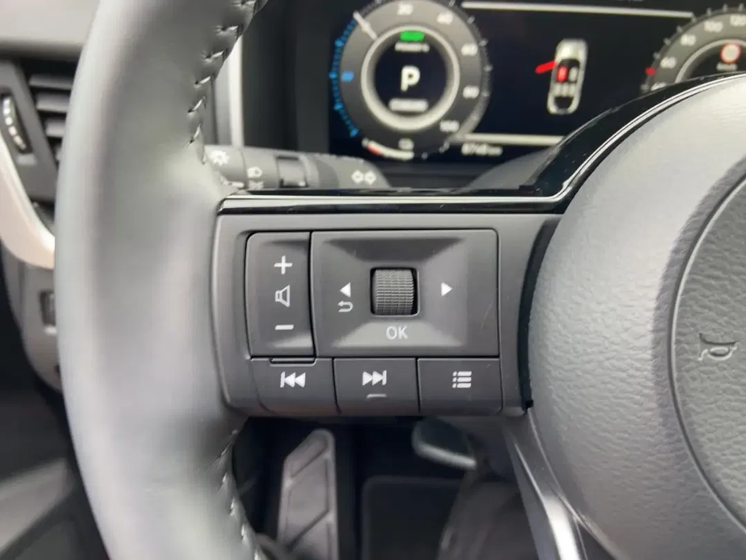 Nissan Qashqai N-Connecta - Thumbnail 10