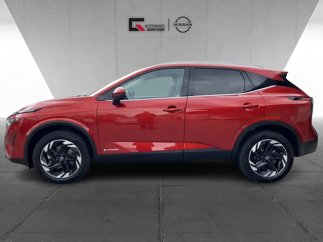 Nissan Qashqai N-Connecta - Thumbnail 1