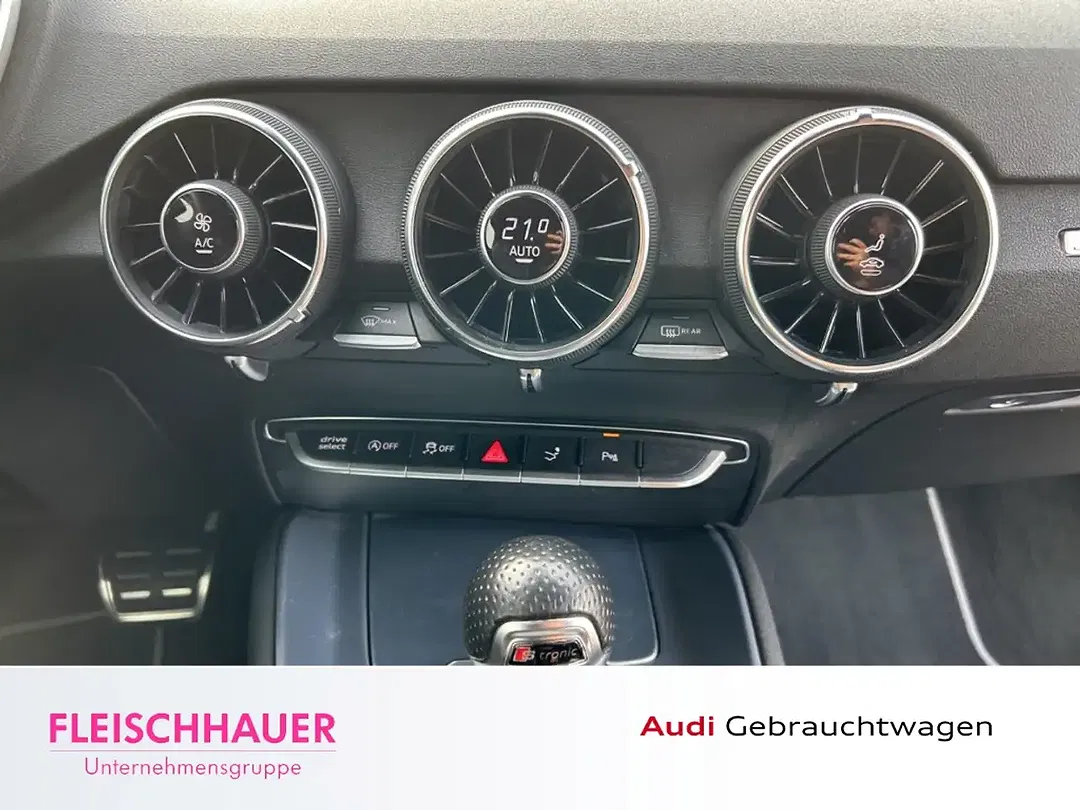 Audi TT 45 2.0 TFSI Roadster - Thumbnail 12