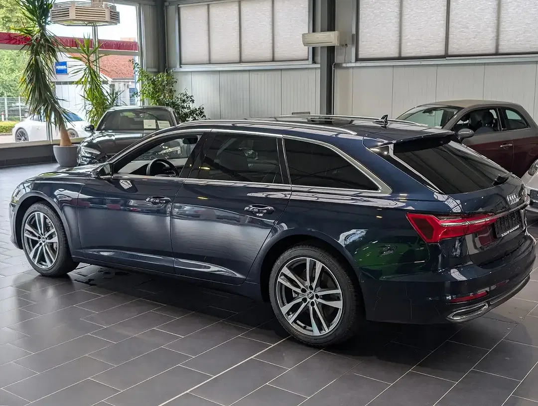 Audi A6 55 TFSI S tronic quattro Avant sport - Thumbnail 2