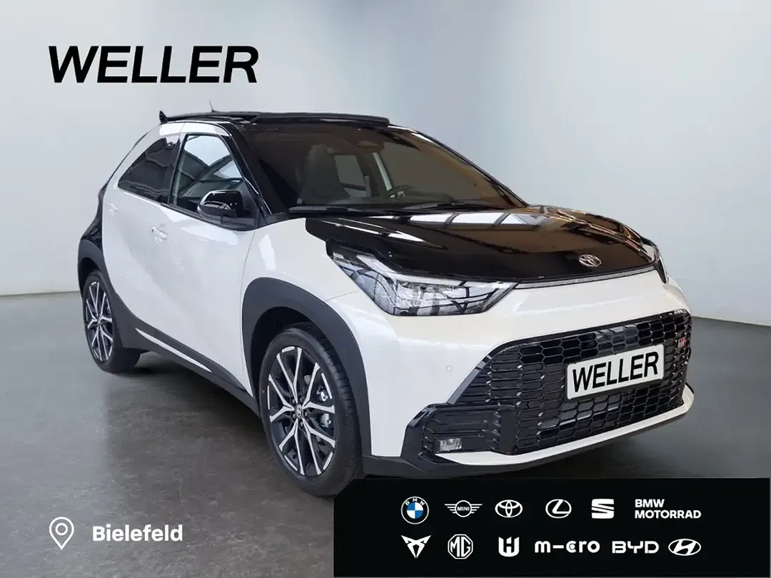 Toyota Aygo X 1.5 CVT Hybrid GR Sport - Thumbnail 3