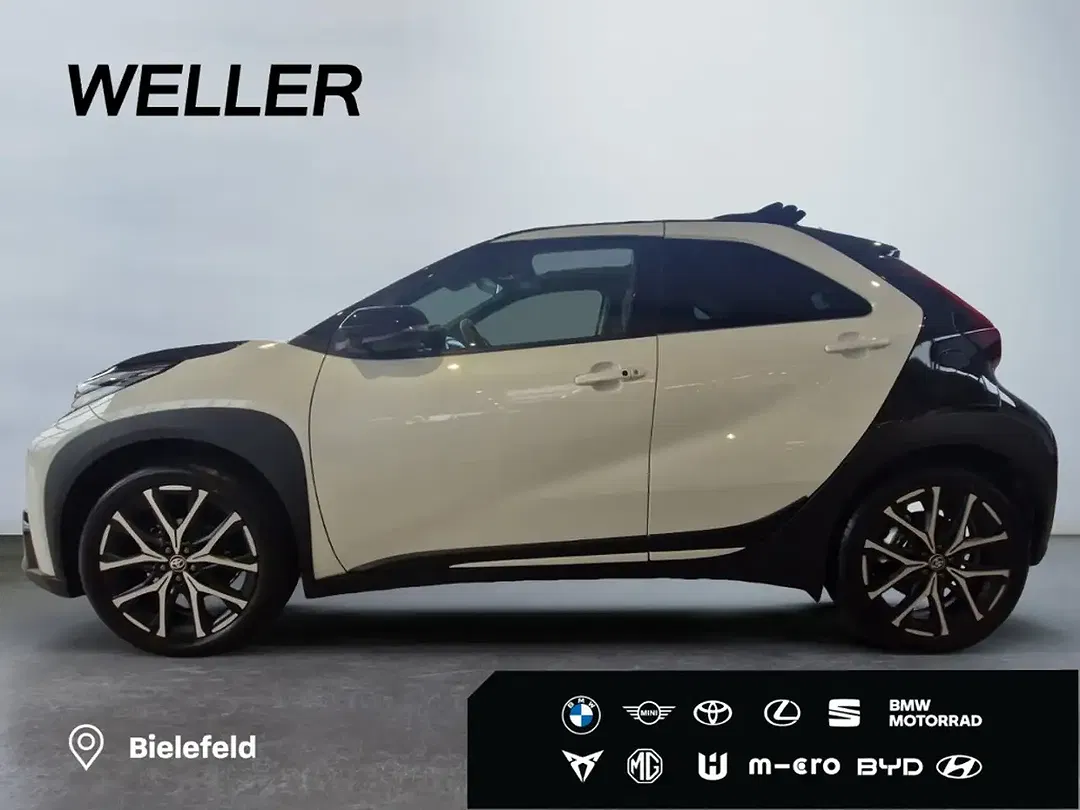 Toyota Aygo X 1.5 CVT Hybrid GR Sport - Thumbnail 4