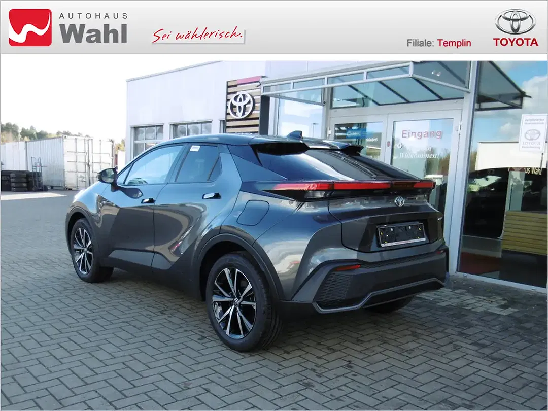Toyota C-HR PHEV Teamplayer - Thumbnail 3