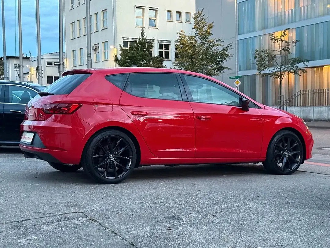 SEAT Leon FR - Thumbnail 10