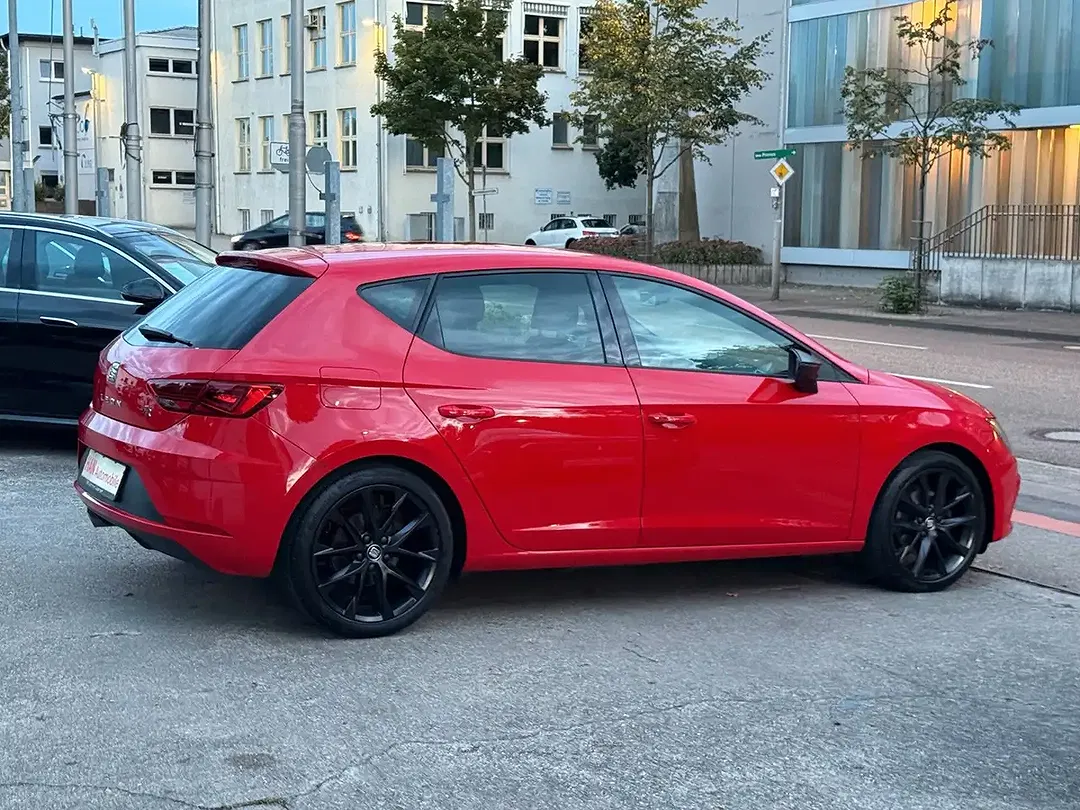 SEAT Leon FR - Thumbnail 11