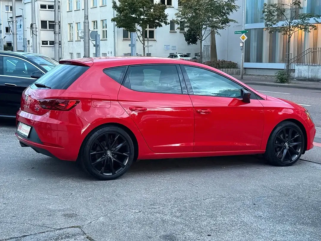 SEAT Leon FR - Thumbnail 9