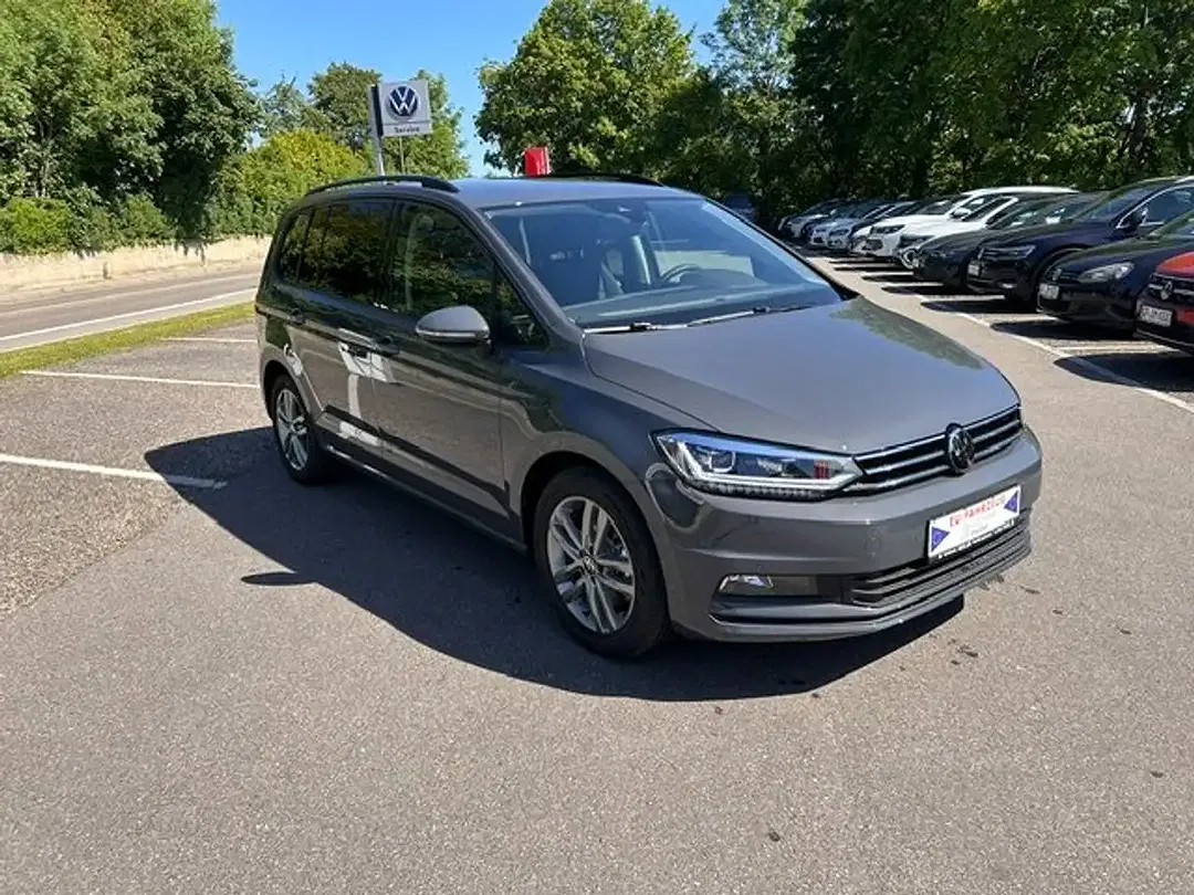 Volkswagen Touran 1.5 TSI DSG Comfortline - foto 2