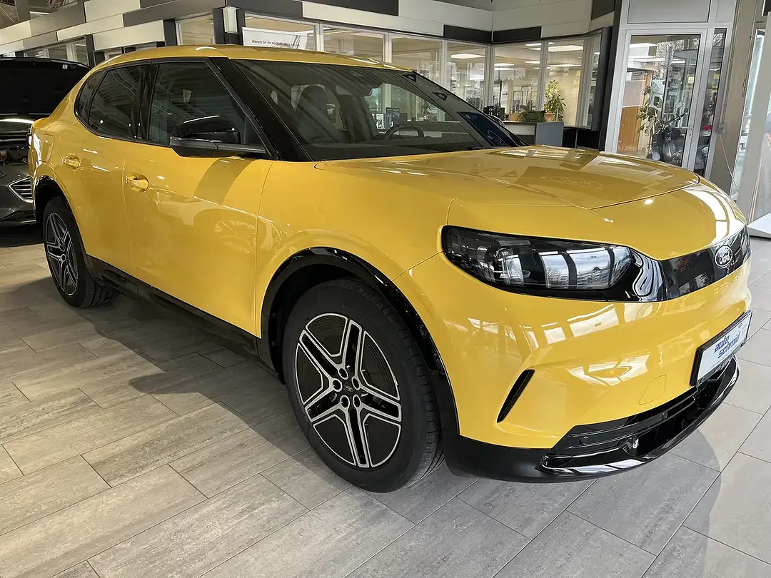 Ford Capri Premium - Thumbnail 5