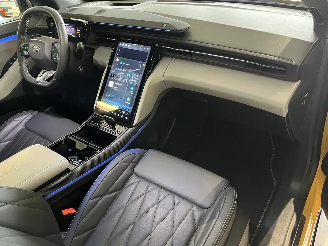 Ford Capri Premium - Thumbnail 6