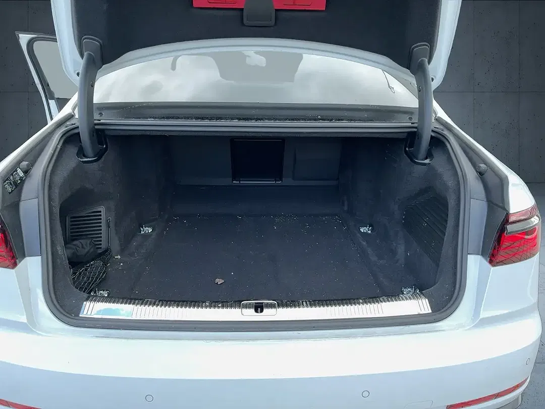 Audi S8 TFSI tiptronic quattro Matrix LED - Thumbnail 13