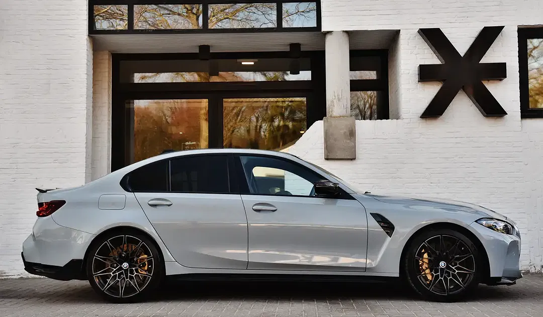 BMW M3 3.0 - foto 2