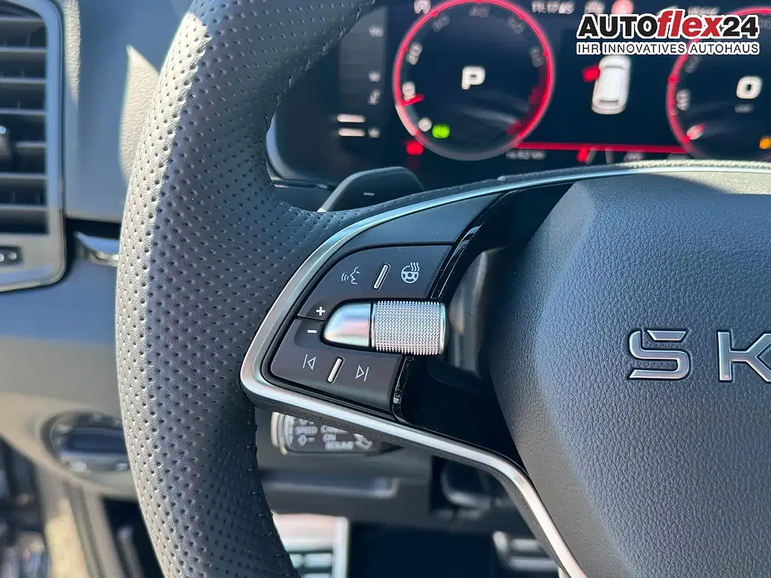 Skoda Karoq 2.0 TSI DSG 4x4 Sportline - foto 15