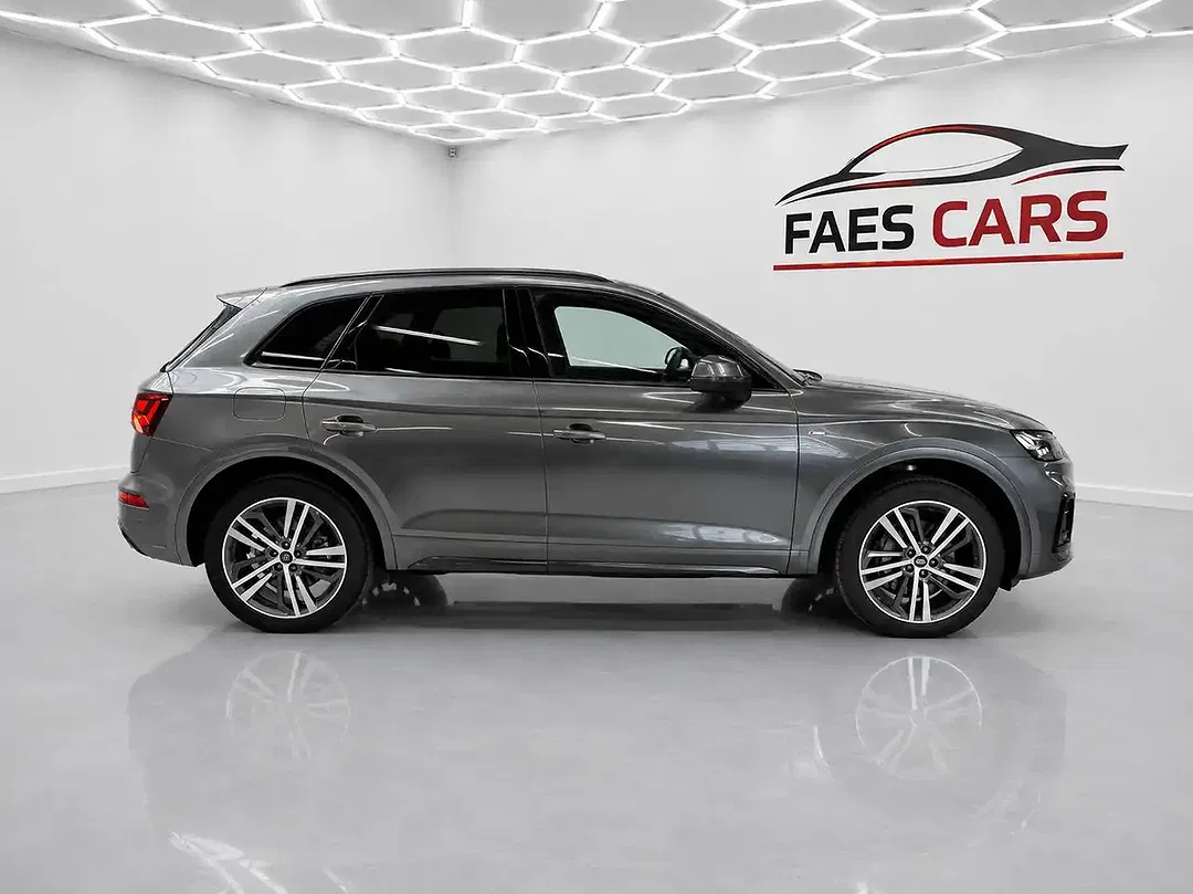 Audi Q5 50 PHEV TFSI e S tronic quattro advanced - Thumbnail 3