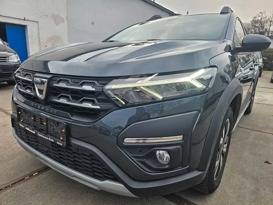 Dacia Sandero Stepway - foto 1