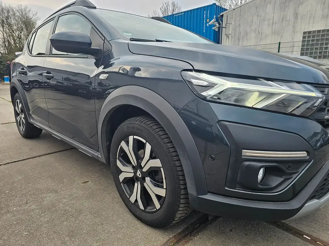 Dacia Sandero Stepway - Thumbnail 11