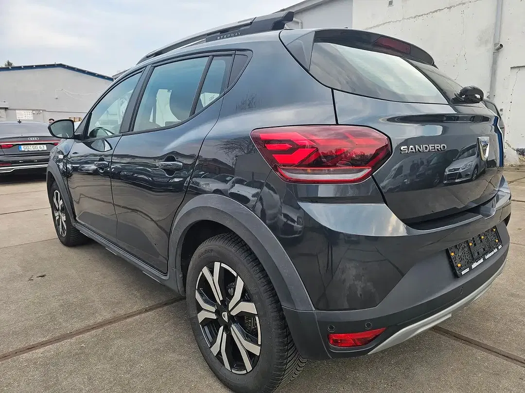 Dacia Sandero Stepway - Thumbnail 6