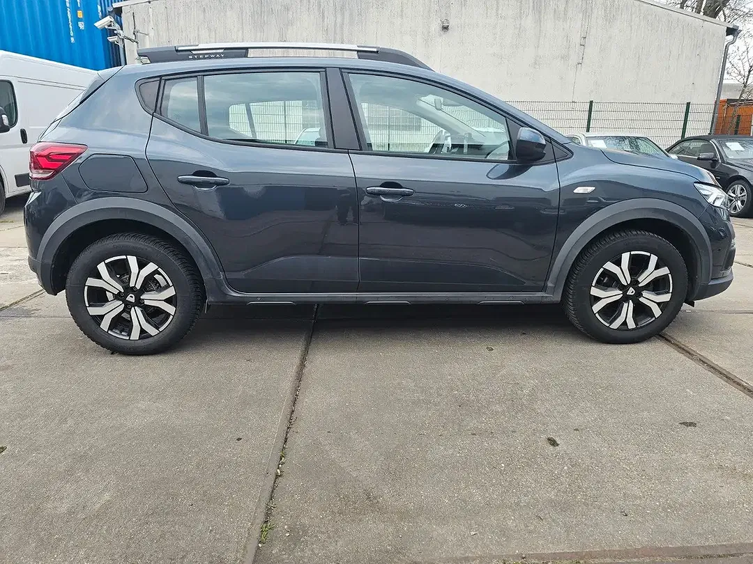 Dacia Sandero Stepway - Thumbnail 7