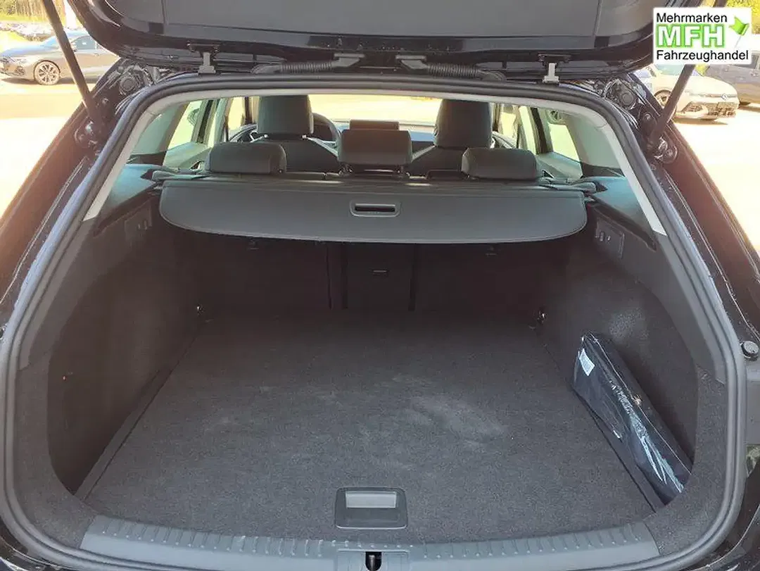 SEAT Leon 1.5 eTSI FR - Thumbnail 11