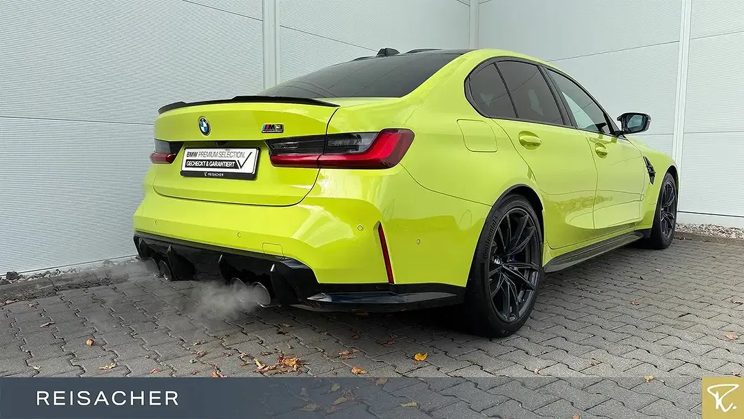 BMW M3 Competition - Thumbnail 2