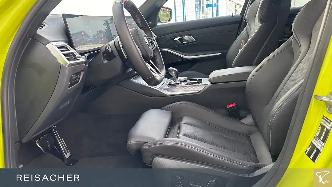 BMW M3 Competition - Thumbnail 4