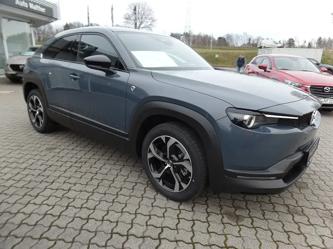 Mazda MX-30 e-SKYACTIV R-EV Exclusive-Line - Thumbnail 3