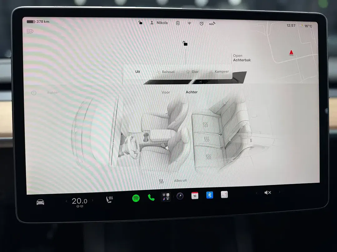 Tesla Model Y AWD Long Range Premium - Thumbnail 18