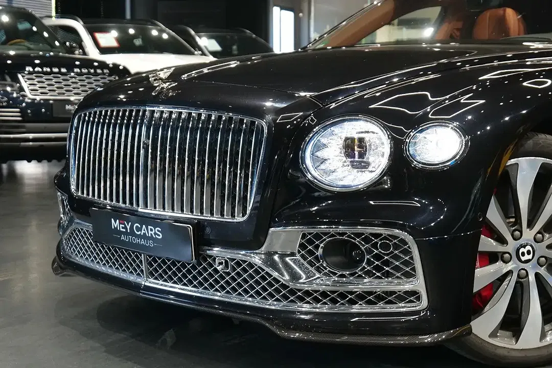 Bentley Flying Spur 4.0 V8 - Thumbnail 12