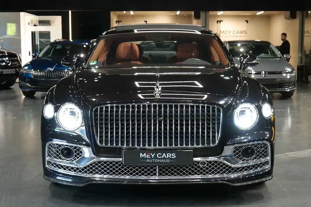 Bentley Flying Spur 4.0 V8 - Thumbnail 4